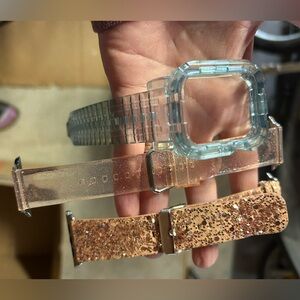 3 Apple Watch straps